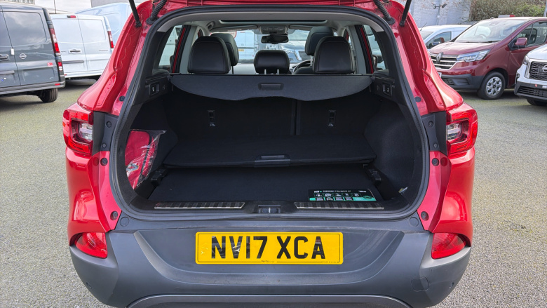 Renault Kadjar 1.6 dCi Signature Nav 5dr 4WD Diesel Hatchback